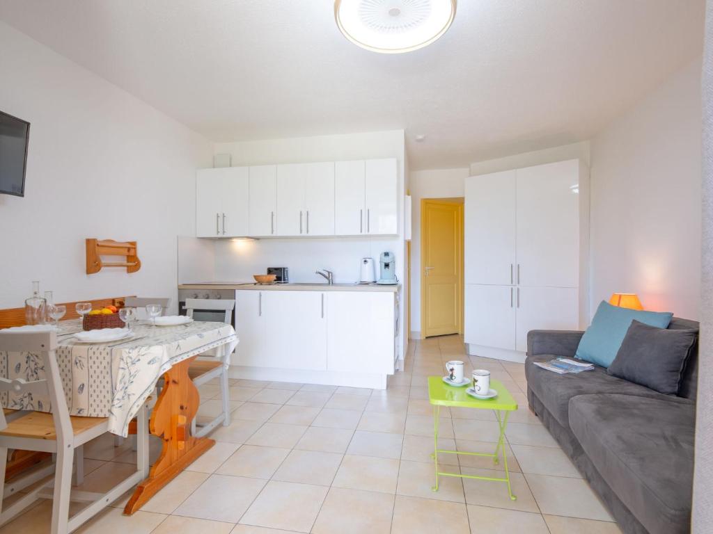 Apartment Les Hauts des Issambres-11 by Interhome - 4