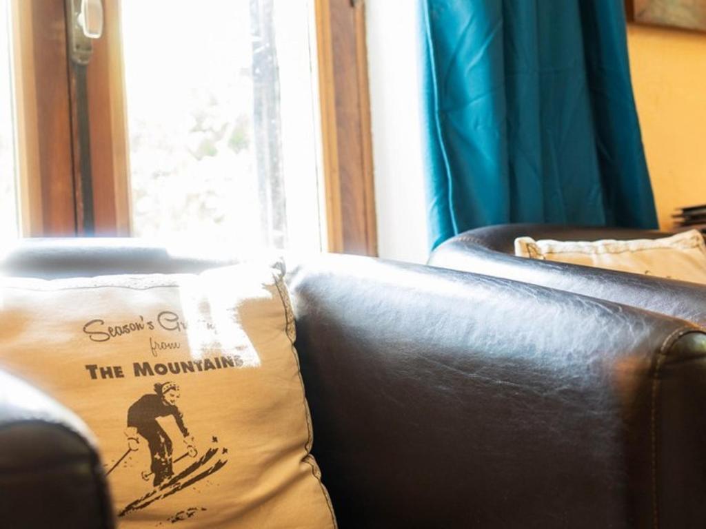 Maison pour 8 pers, animaux admis, parking, cheminée - 2