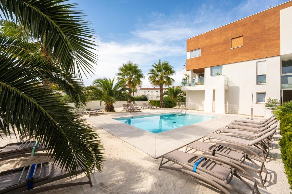 Sun Beach Residence con Piscina - Piazza Brescia - Adria Holiday Jesolo - FAMILY APARTMENTS - 1