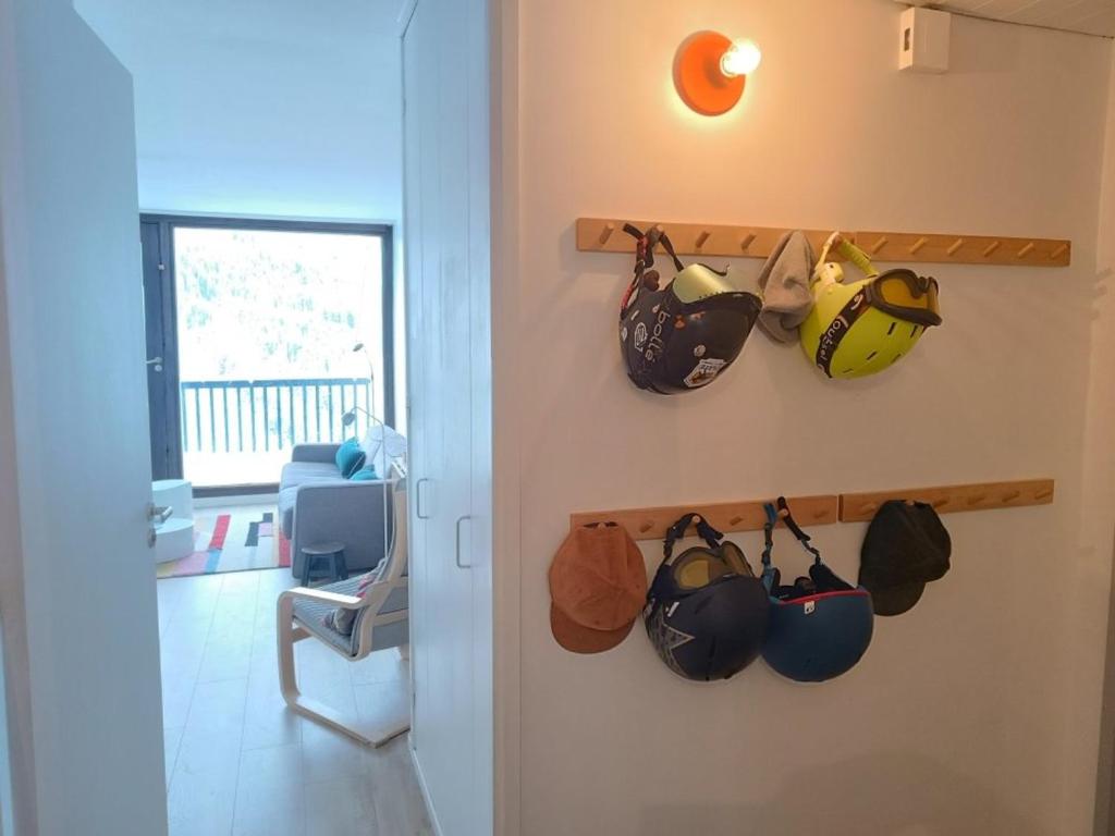 Appartement 2 Pièces avec Balcon, Proche Pistes - FR-1-687-56 - 4