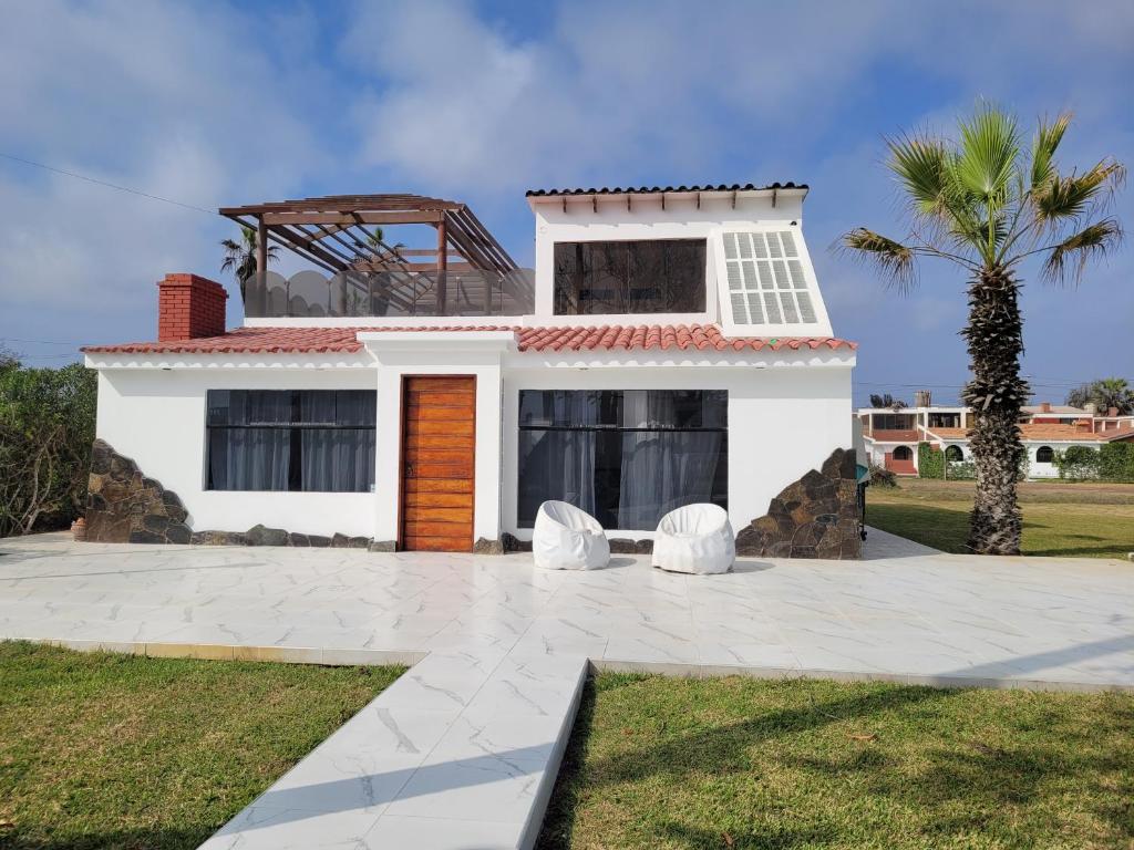 Casa con Piscina privada y a pasos de la playa - 1