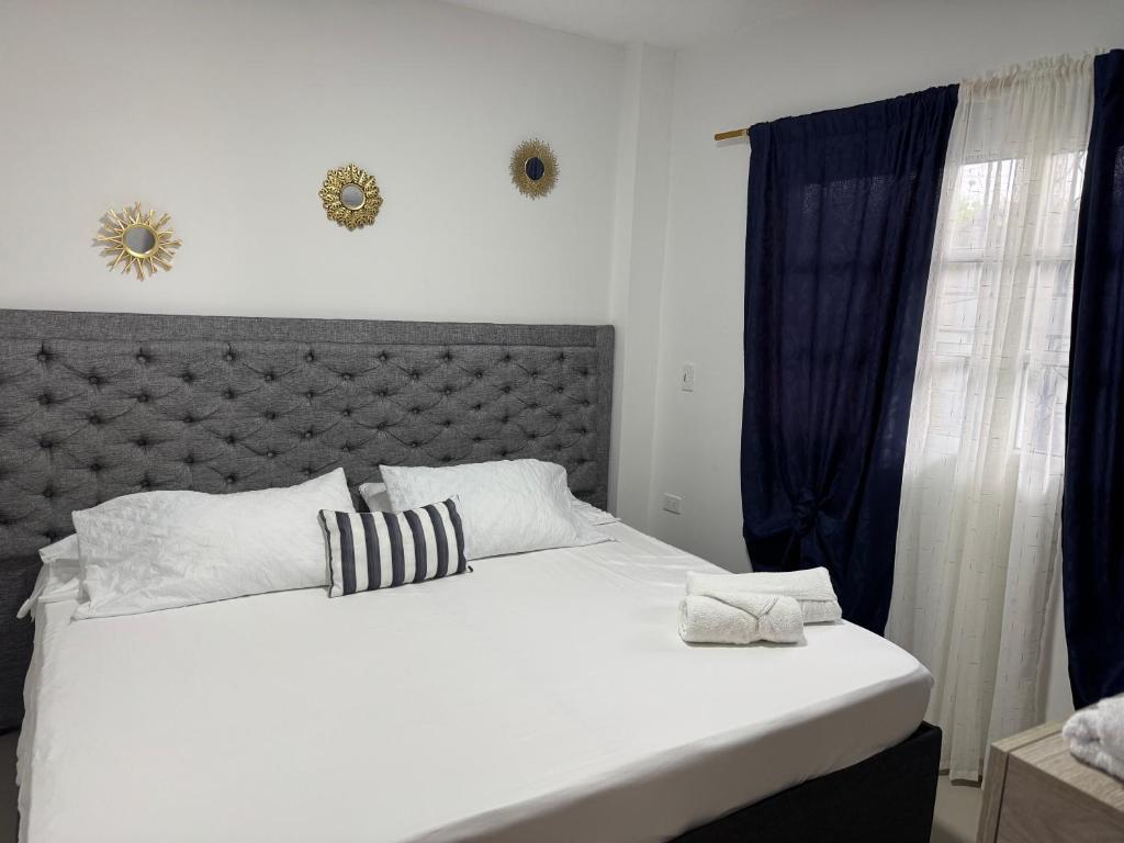 Apartamentos el mochilero Rural frente a la playa B - 4