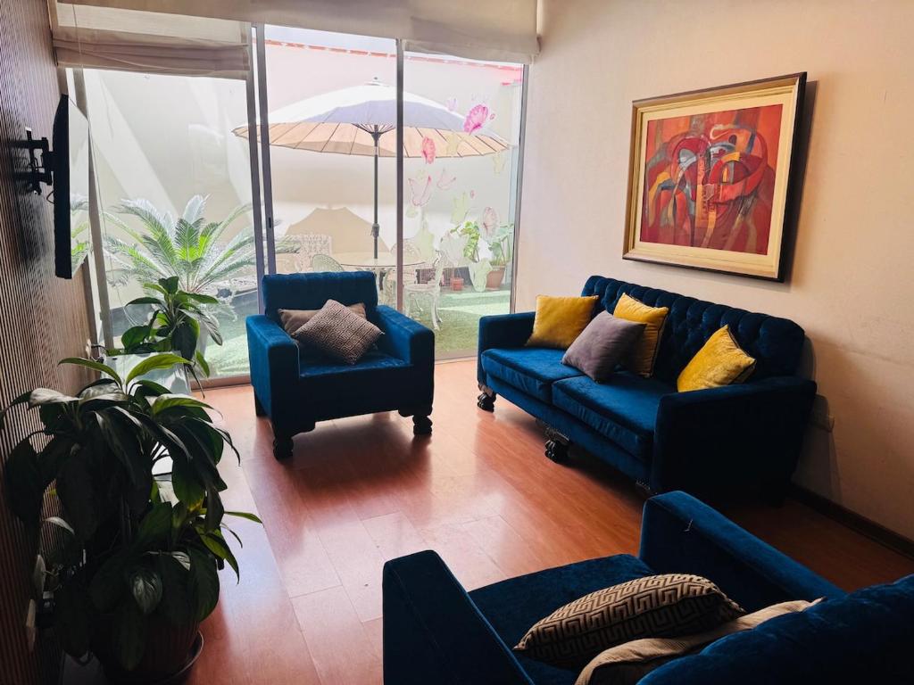 Comfortable apartment in downtown area - 3 bedrooms - 1