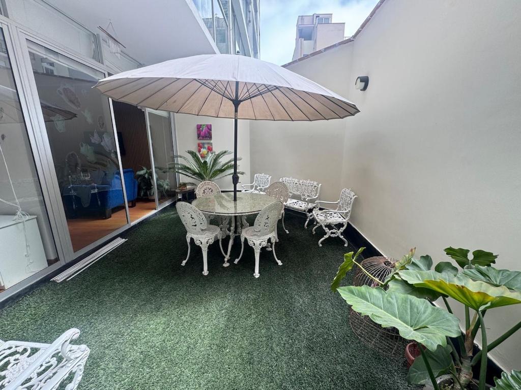 Comfortable apartment in downtown area - 3 bedrooms - 5