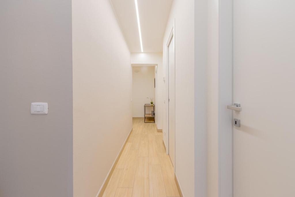 Mutina LuxLife Home close to Center - Free Parking - 4