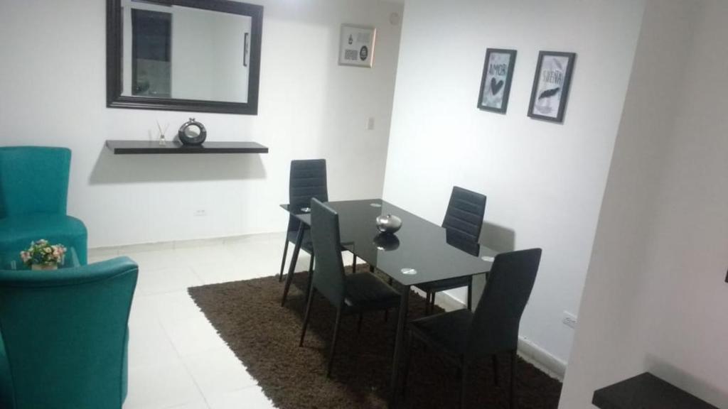 APARTAMENTOS ESTADIO MK REMODELADOS EN LA MEJOR ZONA DE MEDELLIiN - 3