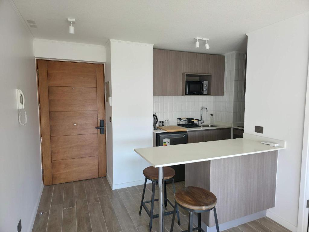 Charming 1BR Retreat in Nunoa for Three - 4