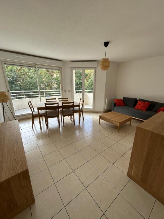 MENTON # MONACO - 3 Rooms - 6 Guests - renovated and fully equipped - 3