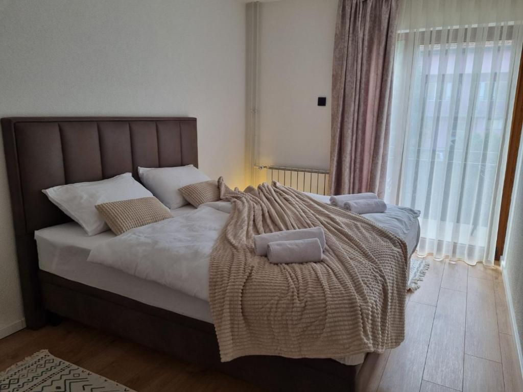 Semic apartments - 1