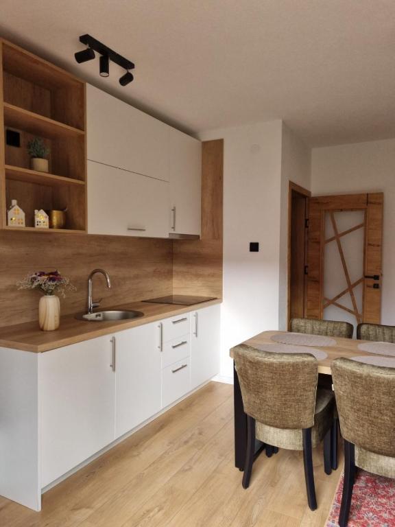 Semic apartments - 5