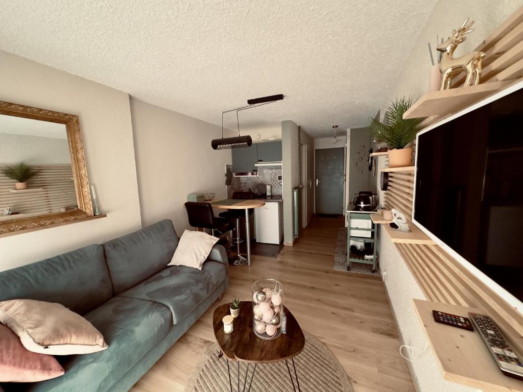 Studio cosy rénové avec balcon sud - 2 pers. - FR-1-836-15 - 1
