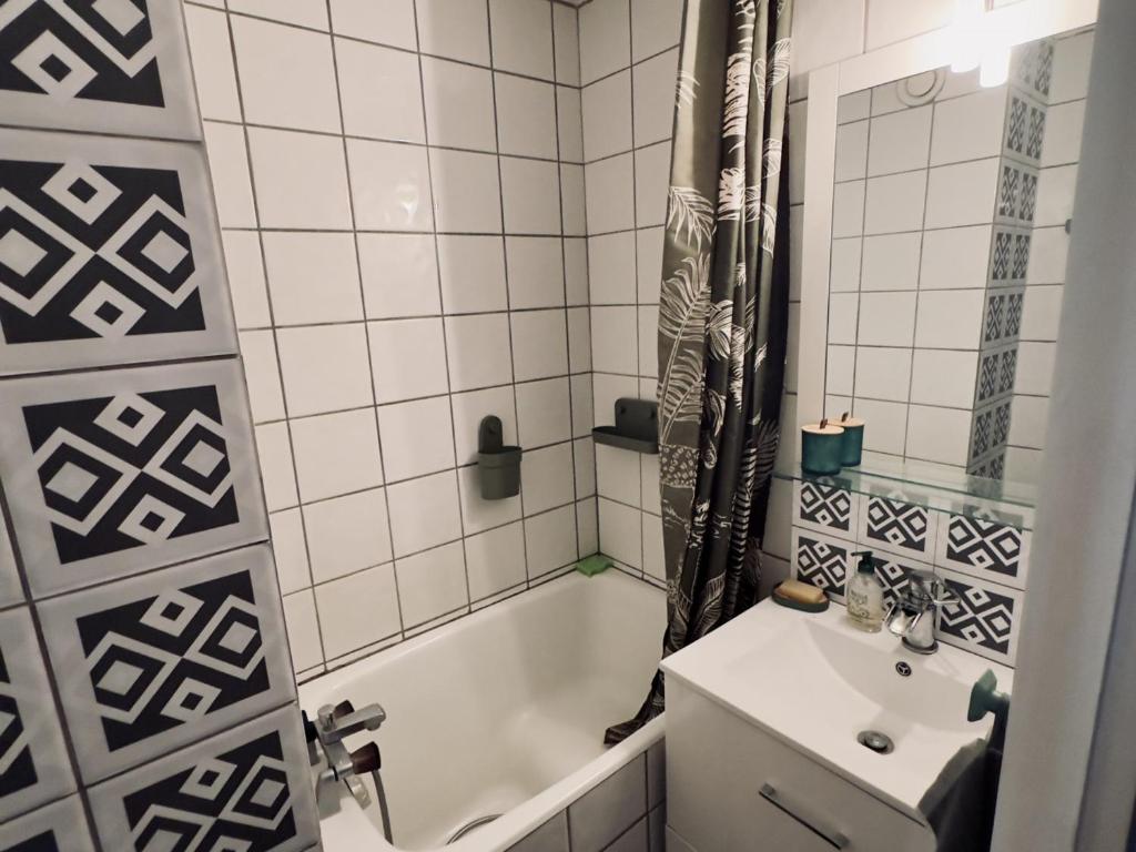 Studio cosy rénové avec balcon sud - 2 pers. - FR-1-836-15 - 5