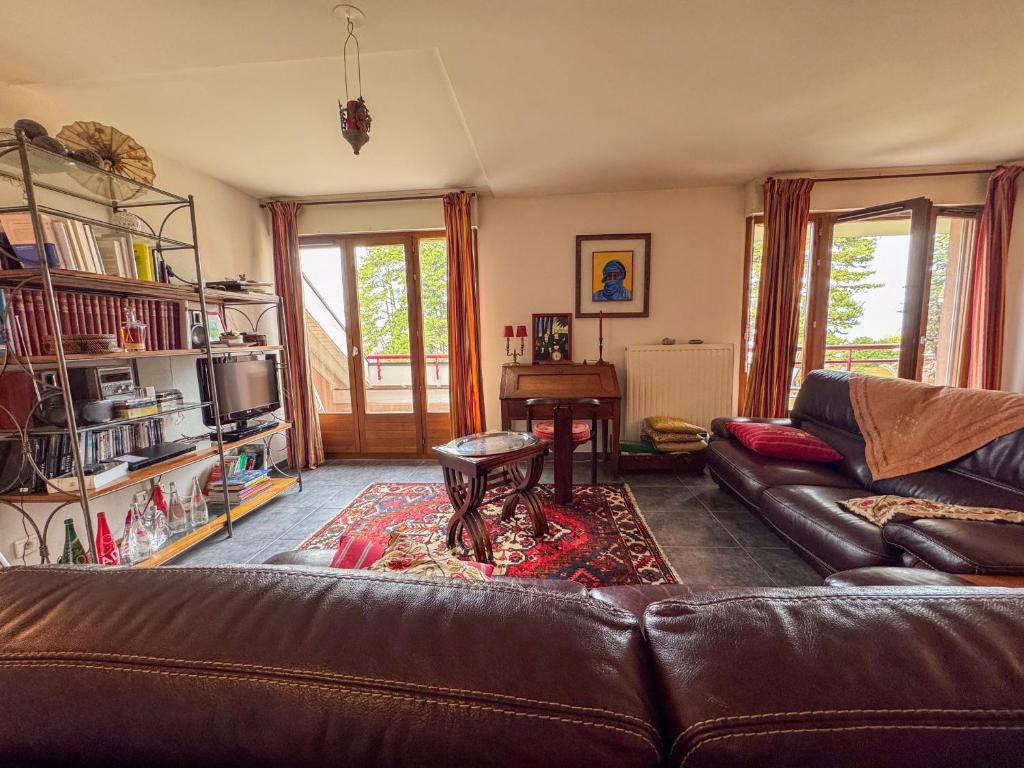 Duplex avec Terrasse et Accès Plage Privée, Garage Inclus - 3