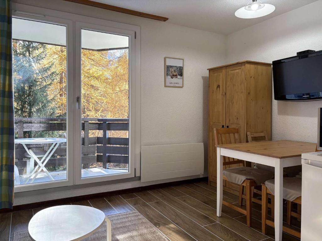 Studio calme, 4 pers, proche pistes et commerces - FR-1-322-696 - 3