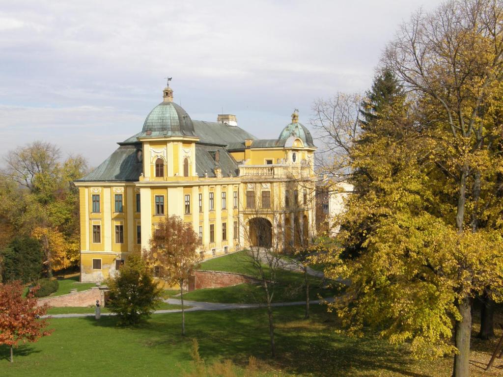 Nearby attraction