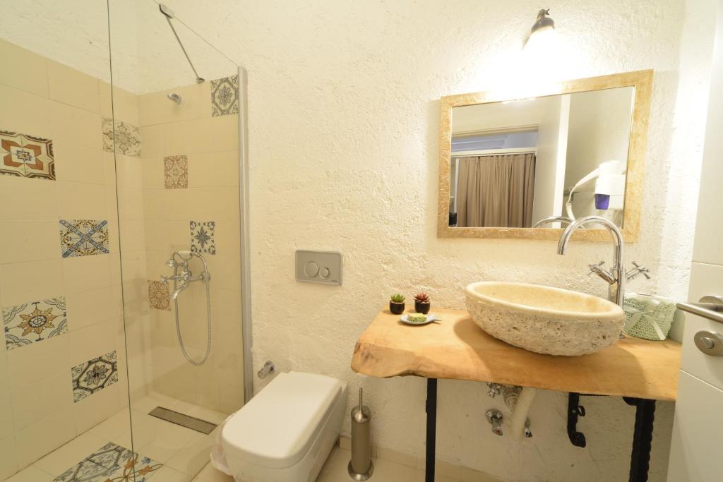 Krem Hotel photo