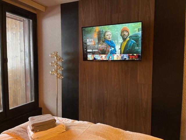Central Chamonix, Charming Studio & Balcony - 3