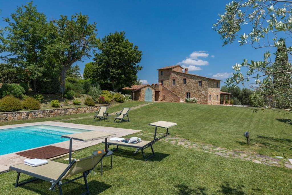 Podere Pisinano- Tuscan villa with swimming pool - 1