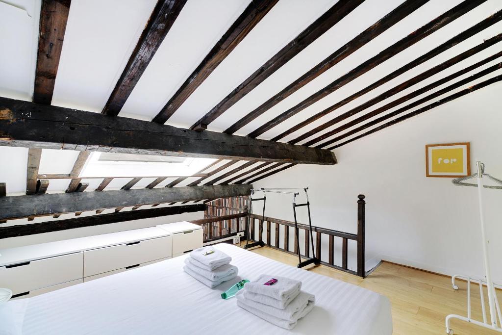 Parisian charm in the heart of the Marais ! - 4