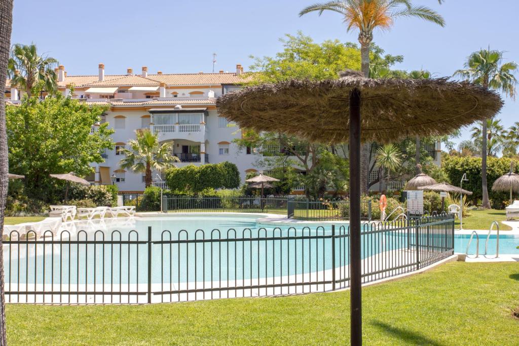 Bright Garden Puerto Banús by Rent Me - 1