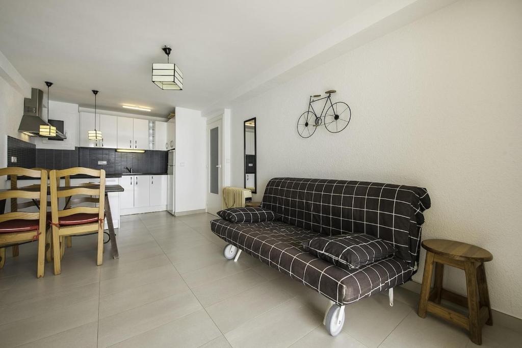 Apartamento en primera línea con espectaculares vistas al mar - 2