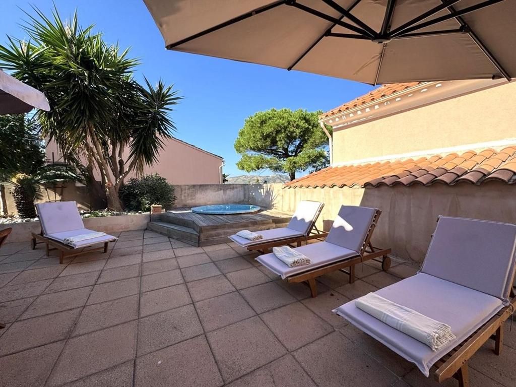 Grande maison avec vue mer et jacuzzi au cœur de Calvi - 2