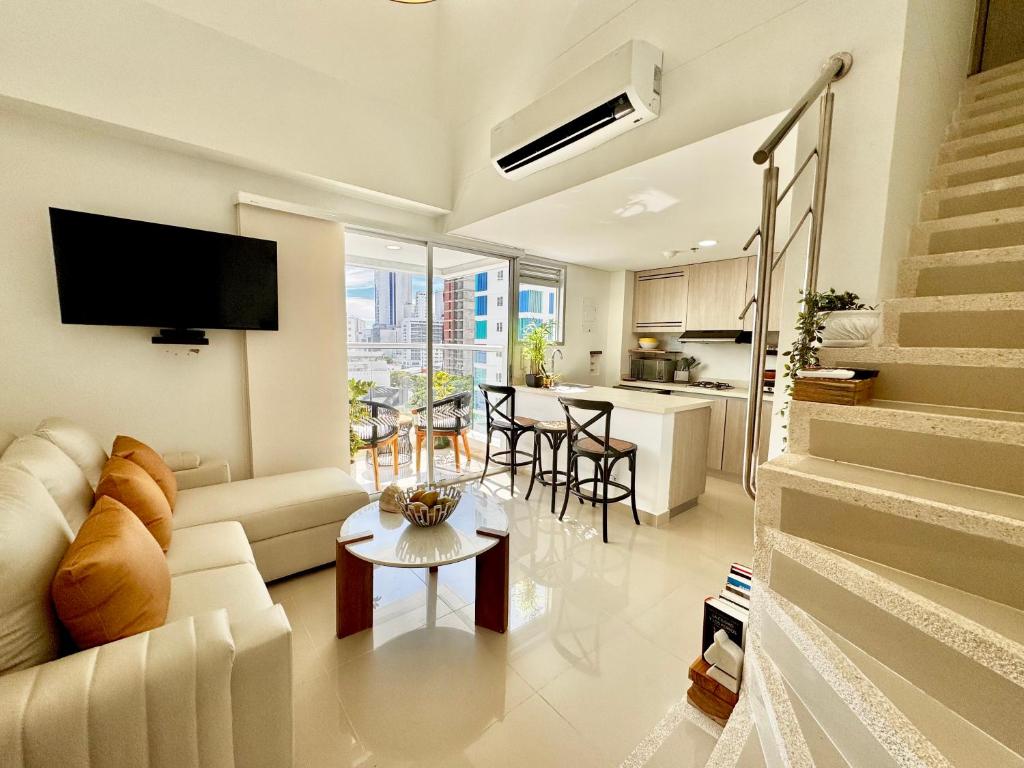 Stunning Bocagrande Beach Apartment - 3