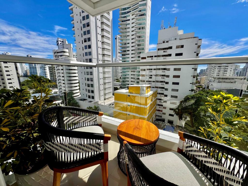 Stunning Bocagrande Beach Apartment - 5