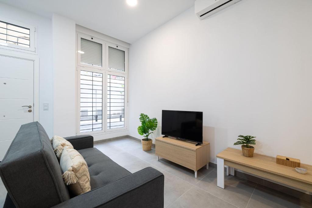 Cosy studio near AVE station - 2