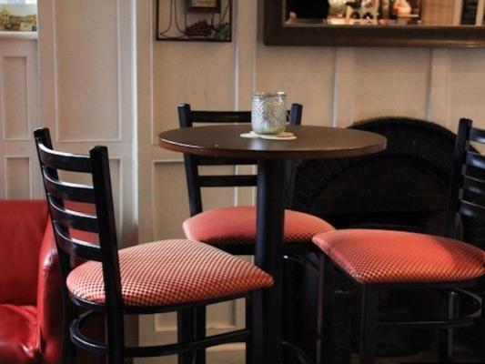 チャプター トゥー バー (Chapter Two Bar) ラウンジ