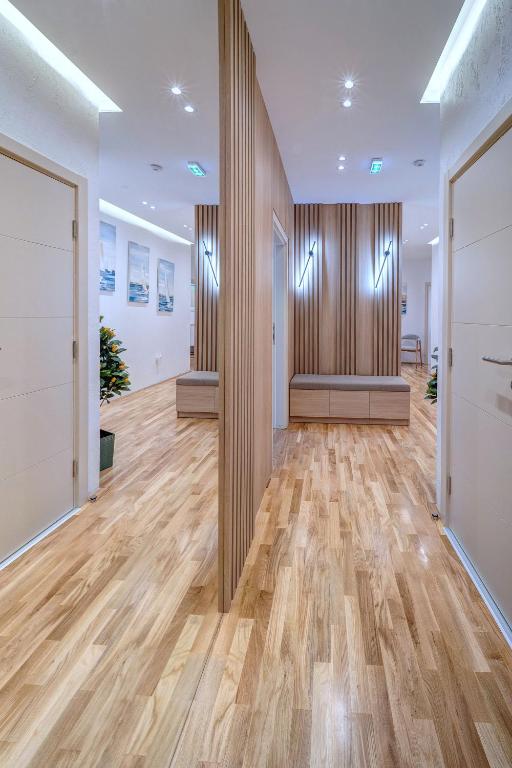 Spa King Apartments 3 - 4
