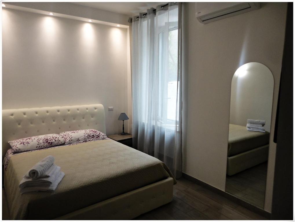 LunaBlu — Hotel in Rome