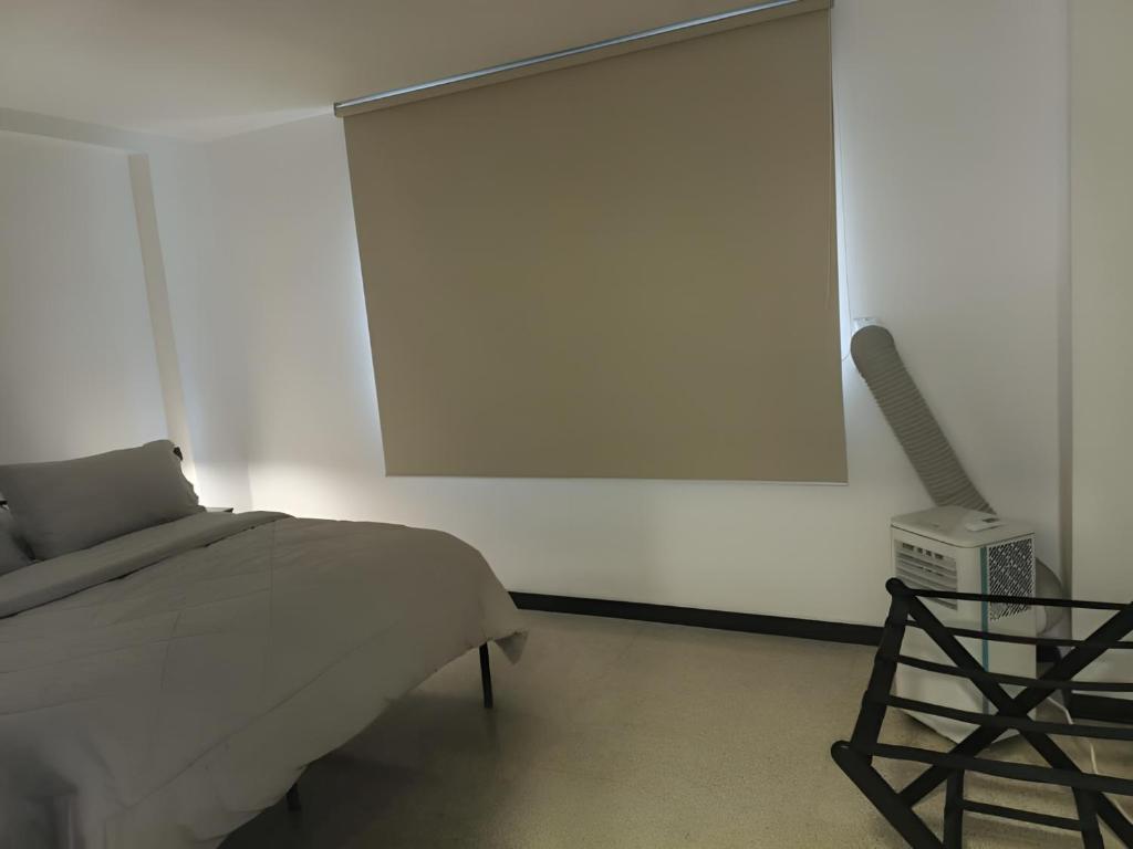 Lindo Apartamento Full Equipo con 2 habitaciones y Amplia Terraza con Agua y Ascensor - 4