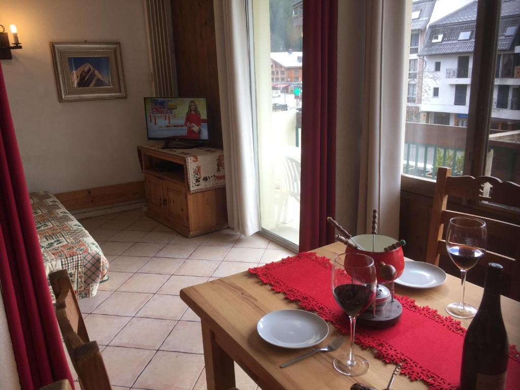 Chamonix Central Panoramic Apartment & Private Sauna - 5