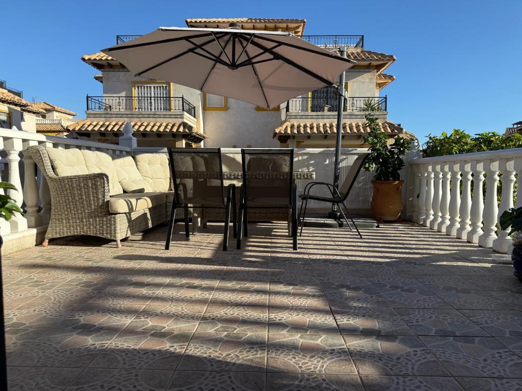 Familienhaus in Cabo Roig - 3