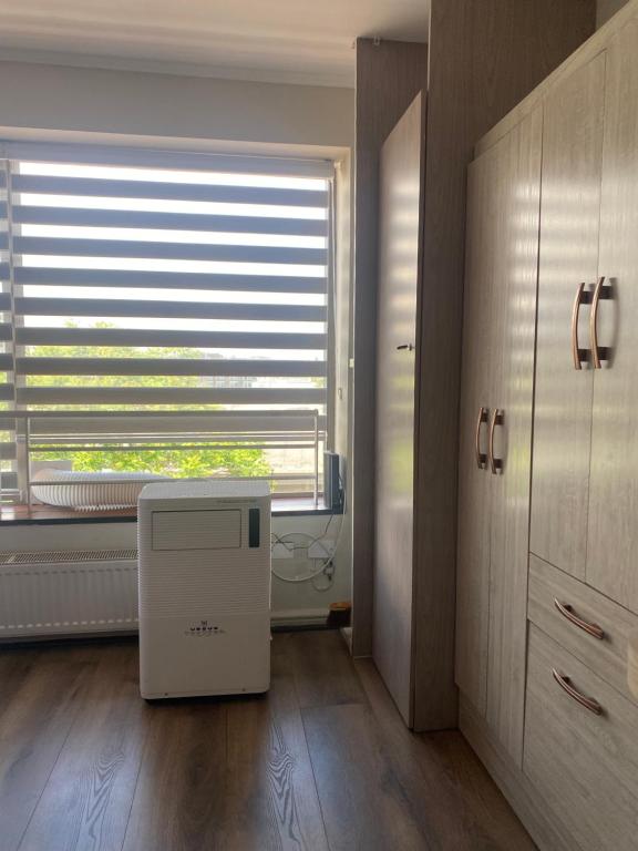 Departamento Amoblado en el corazón de Providencia , incluye estacionamiento privado - 2