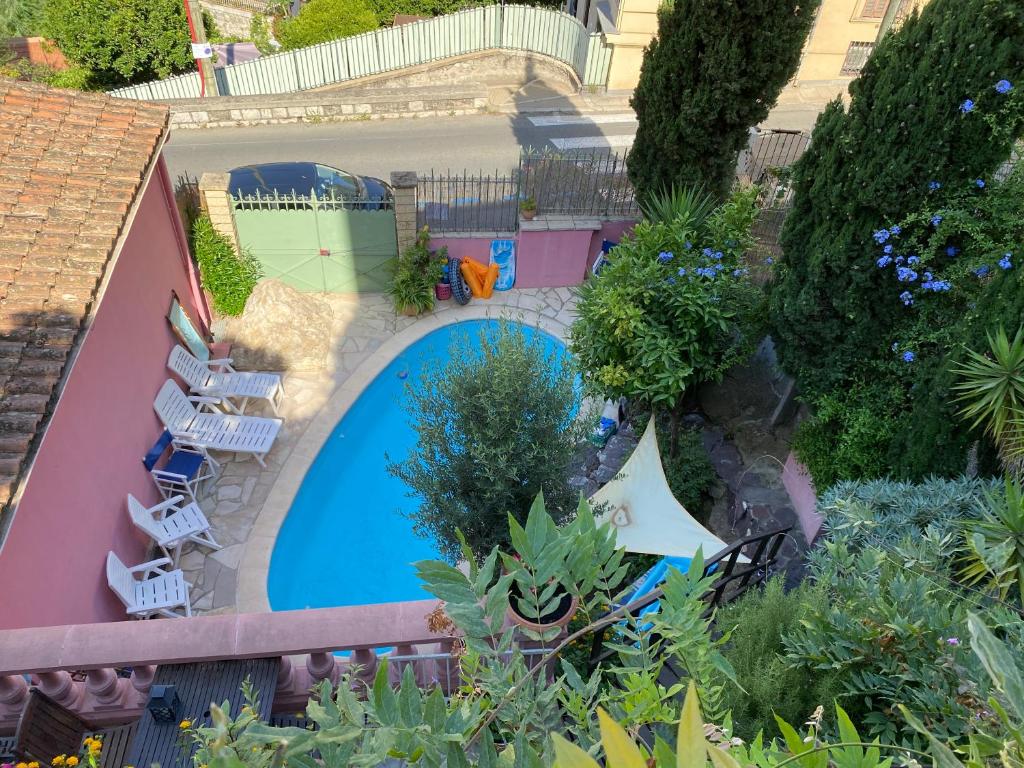 Villa-Gaby villa entière et piscine - 2