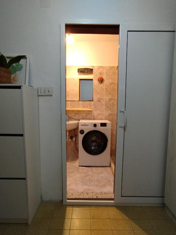 Sandra Apartment 3 - 2