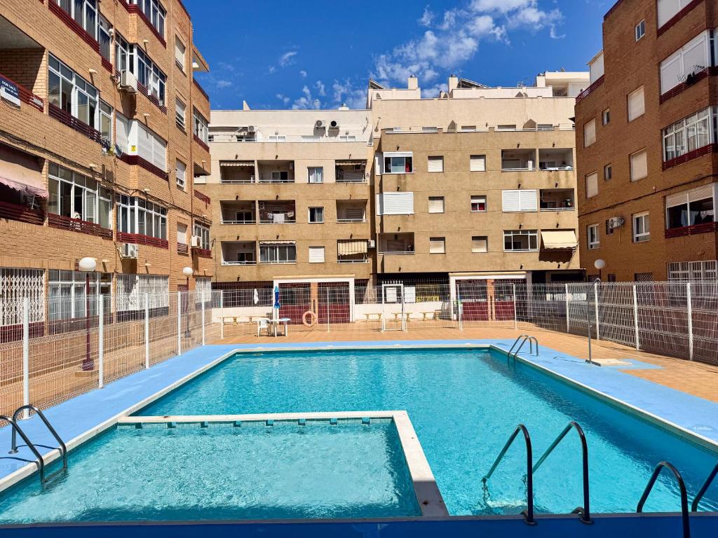 016 Happiness Apartment - Alicante Holiday - 2