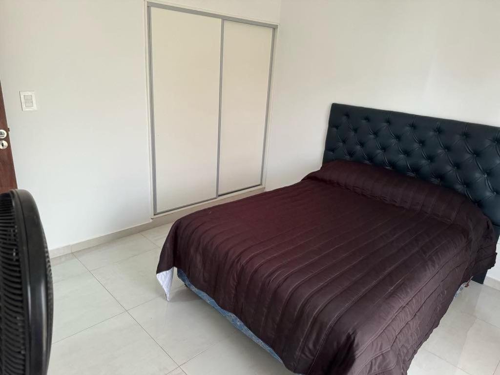 Casa con pileta en Roldan - 2