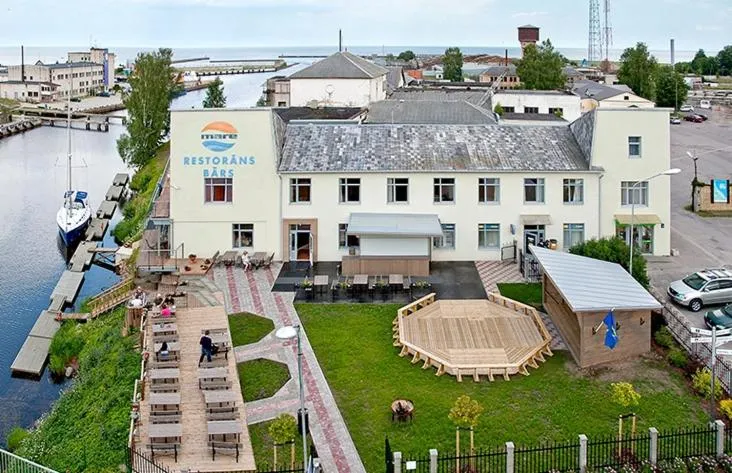 Hotel Mare & Restaurant, hotel in Roja