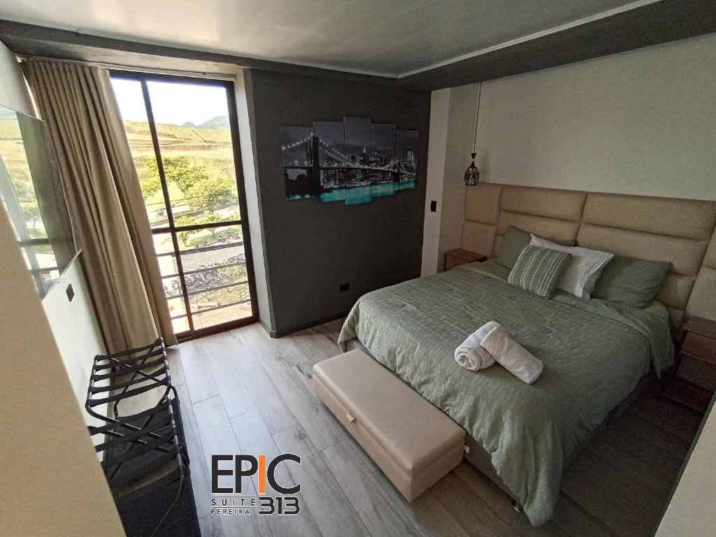 Epic Suite 313 Family Deluxe Airport 3 Rooms 10Pax - 5