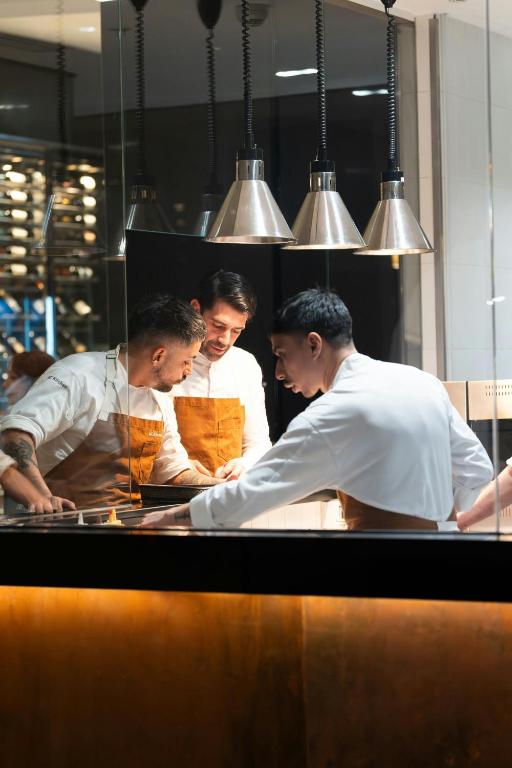 AC Hotel by Marriott Santiago Cenco Costanera - 2