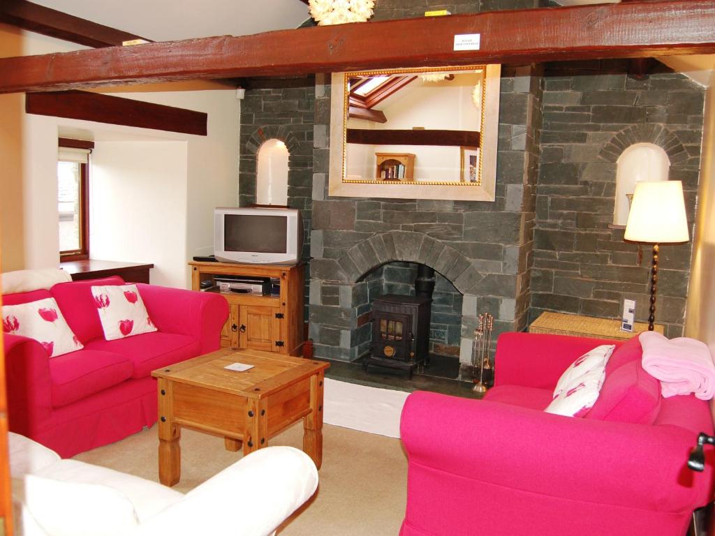Gill Barn photo 2