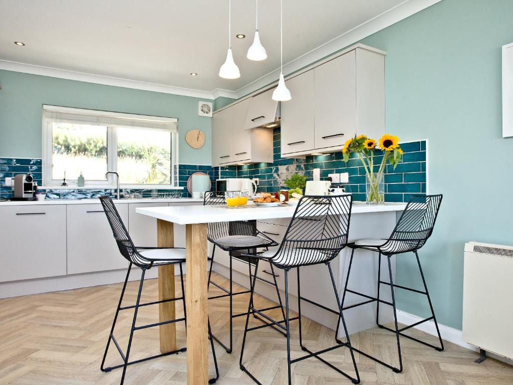Apartment 8, Newquay photo 8