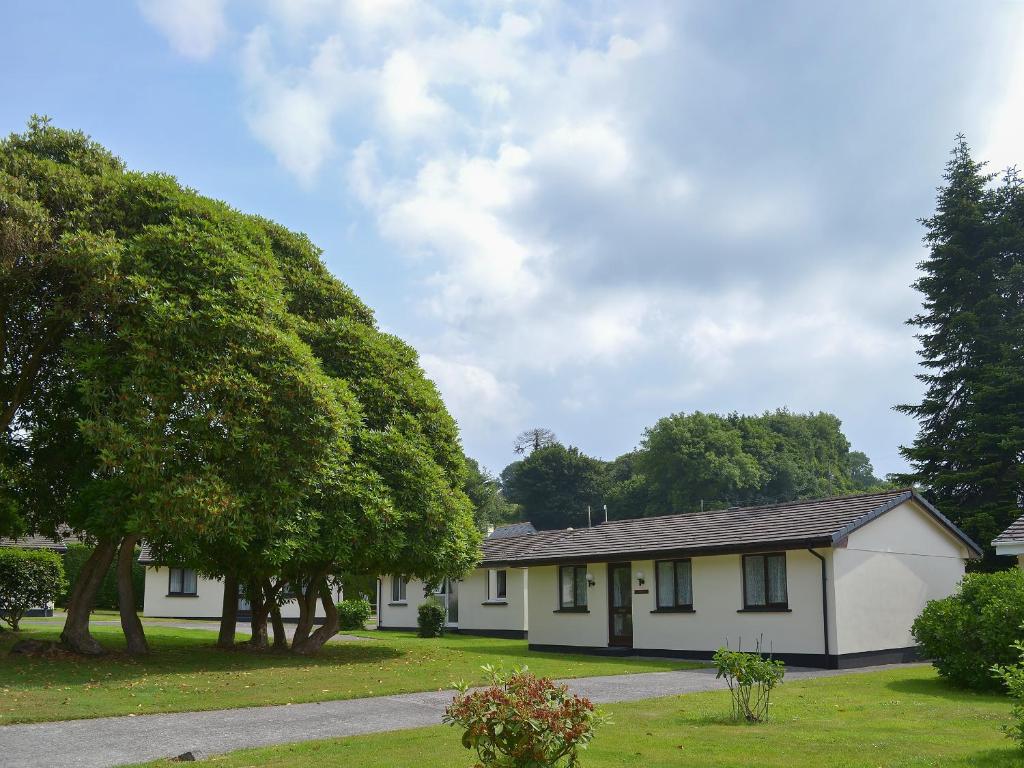 Tresco, Liskeard in Liskeard - pet-friendly stay