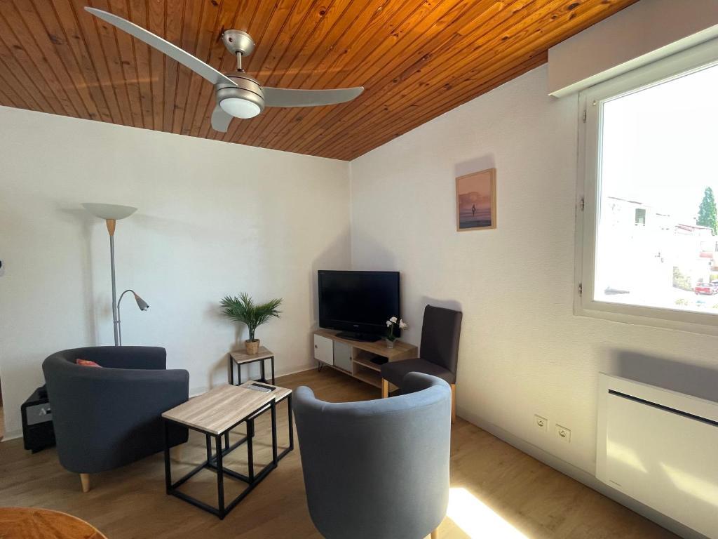 Bel appartement , 2 chambres, idéalement situé - 4