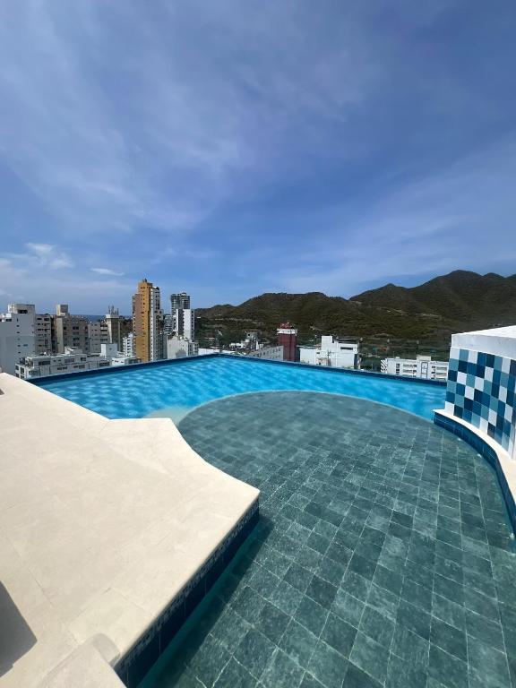 SKY Tower Apartamento 702 - 5