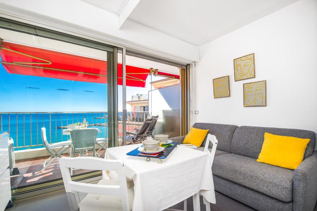 Studio front de mer avec parking privé - 2