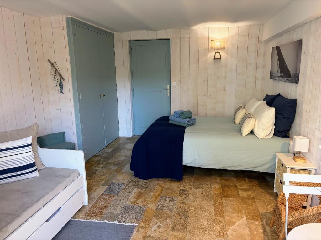 Villa St Laurent - Bel appartement refait à neuf à 50 m de la Plage - 3